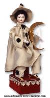 Automates en porcelaine Automate musical traditionnel : automate musical Pierrot au quartier de lune