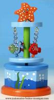 Jouets musicaux en bois Jouet musical en bois : jouet musical avec man&egrave;ge de poissons