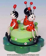 Jouets musicaux en bois Jouet musical en bois : jouet musical coccinelles
