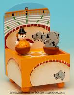 Bo&icirc;tes &agrave; musique touristiques pour enfants Bo&icirc;te &agrave; musique touristique pour enfants : bo&icirc;te &agrave; musique taureau et tor&eacute;ador