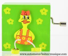 Bo&icirc;tes &agrave; musique &agrave; manivelle en bois Bo&icirc;te &agrave; musique &agrave; manivelle : bo&icirc;te &agrave; musique &agrave; manivelle avec canard