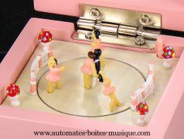 Automates musicaux nouveau-n&eacute;s Automate musical cadeau de naissance : bo&icirc;te &agrave; musique pour nouveau-n&eacute; fille