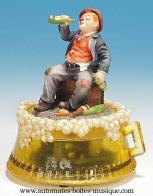 Clowns automates musicaux Clown automate musical en polystone : clown automate musical buveur de vin