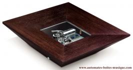 Bo&icirc;tes &agrave; musique Reuge Bo&icirc;te &agrave; musique Reuge de 36 lames : bo&icirc;te &agrave; musique Reuge avec vide-poche