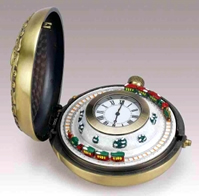 Montres de poche musicales &agrave; automates Montre de poche musicale &agrave; automates : montre de poche musicale avec train anim&eacute;