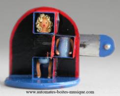Automates de magie, automates truqu&eacute;s miniaturis&eacute;s Automate de magie miniaturis&eacute;, automate truqu&eacute; miniaturis&eacute; : "La femme zig zag"