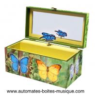 Bo&icirc;tes &agrave; bijoux musicales &agrave; compartiments secrets Bo&icirc;te &agrave; bijoux musicale Enchantmints : bo&icirc;te &agrave; bijoux musicale avec papillon bleu