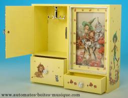 Armoires musicales &agrave; bijoux pour enfants Armoire &agrave; bijoux musicale en bois : armoire &agrave; bijoux jaune "Le magicien d'Oz"