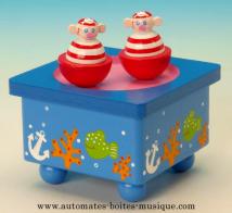 Bo&icirc;tes &agrave; musique pour la petite enfance Bo&icirc;te &agrave; musique anim&eacute;e en bois : bo&icirc;te &agrave; musique anim&eacute;e avec pirates danseurs