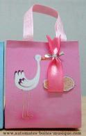 Bo&icirc;tes &agrave; musique sacs musicaux cadeaux de naissance Bo&icirc;te &agrave; musique sac musical : sac musical cadeau de naissance fille