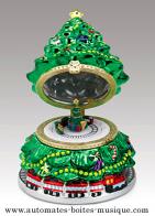 Bo&icirc;tes &agrave; musique anim&eacute;es de No&euml;l en porcelaine Bo&icirc;te &agrave; musique anim&eacute;e de No&euml;l en porcelaine Mr Christmas : bo&icirc;te &agrave; musique sapin de No&euml;l