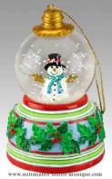 Boules &agrave; neige musicales pour sapins de No&euml;l Boule &agrave; neige musicale pour sapin de No&euml;l Mr Christmas : boule &agrave; neige musicale avec bonhomme de neige