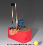 Automates de magie, automates truqu&eacute;s miniaturis&eacute;s Automate de magie miniaturis&eacute;, automate truqu&eacute; miniaturis&eacute; : ex&eacute;cution &agrave; la guillotine