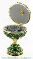 Oeufs musicaux en m&eacute;tal de style faberg&eacute; Oeuf musical de style Faberg&eacute; : oeuf musical vert en m&eacute;tal avec strass