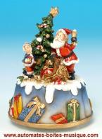Bo&icirc;tes &agrave; musique anim&eacute;es avec p&egrave;res No&euml;l Bo&icirc;te &agrave; musique anim&eacute;e de No&euml;l avec P&egrave;re No&euml;l : bo&icirc;te &agrave; musique avec P&egrave;re No&euml;l et sapin d&eacute;cor&eacute;