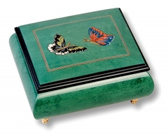 Bo&icirc;tes &agrave; bagues musicales teint&eacute;es Bo&icirc;te &agrave; bagues musicale de 18 lames : bo&icirc;te &agrave; bagues verte marqueterie 2 papillons