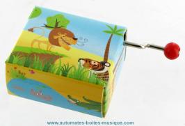 Bo&icirc;tes &agrave; musique &agrave; manivelle en carton Bo&icirc;te &agrave; musique &agrave; manivelle : bo&icirc;te &agrave; musique &agrave; manivelle en carton "Le roi de la jungle"