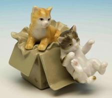 Jouets musicaux en porcelaine/polystone Jouet musical en porcelaine : jouet automate musical avec chats