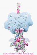 Doudous musicaux avec m&eacute;canismes musicaux &agrave; ficelle (animaux sur coussin musicaux) Doudou musical Trousselier avec m&eacute;canisme musical &agrave; ficelle : doudou musical nuage et ange lapin