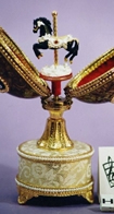 Oeufs musicaux en v&eacute;ritable coquille d oeuf de style faberg&eacute; Oeuf musical : oeuf musical en v&eacute;ritable coquille d'oeuf de style Faberg&eacute;