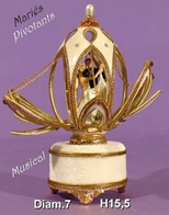Oeufs musicaux en v&eacute;ritable coquille d oeuf de style faberg&eacute; Oeuf musical : oeuf musical en v&eacute;ritable coquille d'oeuf de style Faberg&eacute;