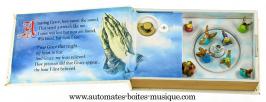 Livres musicaux miniatures Livre musical miniature en cuir avec sc&egrave;ne anim&eacute;e : livre musical avec anges