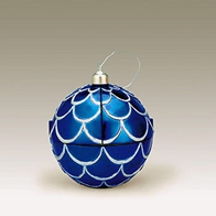 Boules musicales pour sapins de No&euml;l Boule musicale pour sapin de No&euml;l avec sc&egrave;ne anim&eacute;e : boule musicale bleue