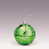 Boules musicales pour sapins de No&euml;l Boule musicale pour sapin de No&euml;l avec sc&egrave;ne anim&eacute;e : boule musicale verte