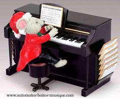 Automates musiciens de No&euml;l Automate musicien de No&euml;l : automate souris pianiste (piano droit) de No&euml;l
