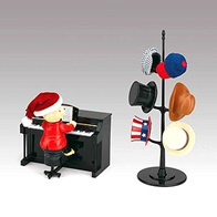 Automates musiciens de No&euml;l Automate musicien de No&euml;l : automate ours pianiste (piano droit)