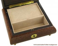 Boîtes à bijoux musicales Boîte à bijoux musicale : boîte à bijoux de 18 lames avec marqueterie ange