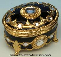 Bo&icirc;tes &agrave; musique en m&eacute;tal et porcelaine Bo&icirc;te &agrave; musique de 18 lames en m&eacute;tal : bo&icirc;te &agrave; musique avec cristaux