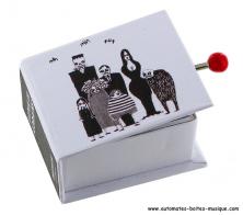 Boîtes à musique à manivelle en forme de livre Boîte à musique à manivelle en forme de livre: boîte à musique à manivelle "La famille Addams"