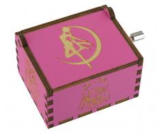 Boîtes à musique à manivelle en bois Boîte à musique à manivelle en bois sculpté et gravé: boîte à musique "Sailor Moon"