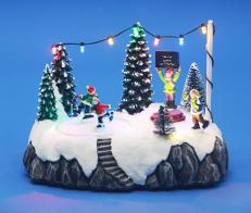 Automates musicaux de Noël (disponibles sur commande) Automate musical de Noël avec scène de patinage, lumières et mélodies électroniques de Noël
