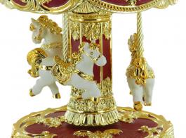 Carrousels musicaux miniatures en résine Carrousel musical miniature animé en résine avec dorures et 3 chevaux - Chanson du toréador (Georges Bizet)