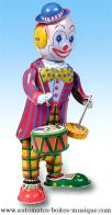 Jouets mécaniques en métal, tôle ou fer blanc Jouet mécanique en métal, tôle et fer blanc : jouet mécanique clown avec tambour