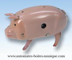 Jouets mécaniques en métal, tôle ou fer blanc Jouet mécanique en métal, tôle et fer blanc : jouet mécanique cochon marcheur