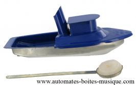 Jouets en métal, tôle ou fer blanc: bâteaux pop-pop Bateau pop-pop en métal, tôle et fer blanc : jouet bateau pop-pop en métal avec cheminée