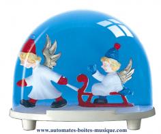 Boules à neige classiques non musicales fabriquées en Allemagne Boule à neige classique non musicale allemande : boule à neige en plastique avec anges
