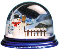 Boules à neige classiques non musicales fabriquées en Allemagne Boule à neige classique non musicale allemande : boule à neige en plastique avec bonhomme de neige