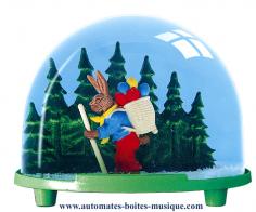 Boules à neige classiques non musicales fabriquées en Allemagne Boule à neige classique non musicale allemande : boule à neige en plastique avec lapin skieur
