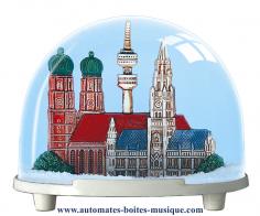 Boules à neige classiques non musicales fabriquées en Allemagne Boule à neige classique non musicale allemande : boule à neige en plastique touristique