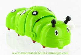 Petits automates mécaniques Automate animal marcheur mécanique : automate chenille marcheuse mécanique