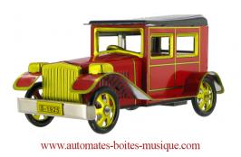 Jouets mécaniques en métal, tôle ou fer blanc non disponibles Jouet mécanique en métal, tôle et fer blanc agrafé : jouet mécanique "Voiture Rolls Royce"