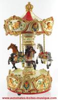 Carrousels musicaux miniatures en résine Carrousel musical miniature en résine : carrousel musical miniature rouge avec anges