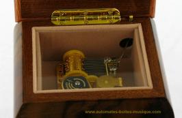Petites boîtes à musique en bois Petite boîte à musique traditionnelle de 18 lames : boîte à musique avec marqueterie Instruments de musique