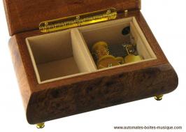 Boîtes à bijoux musicales en bois naturel fabriquées en Italie (18 et 30 lames) Boîte à bijoux musicale en bois marqueté : boîte à bijoux avec marqueterie instruments de musique