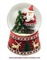 Boules à neige musicales de Noël disponibles sur commande (nous contacter) Boule à neige musicale de Noël  : boule à neige musicale avec Père Noël et sapin