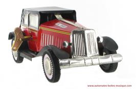 Jouets mécaniques en métal, tôle ou fer blanc Jouet mécanique en métal, tôle et fer blanc : jouet mécanique "Voiture ancienne"